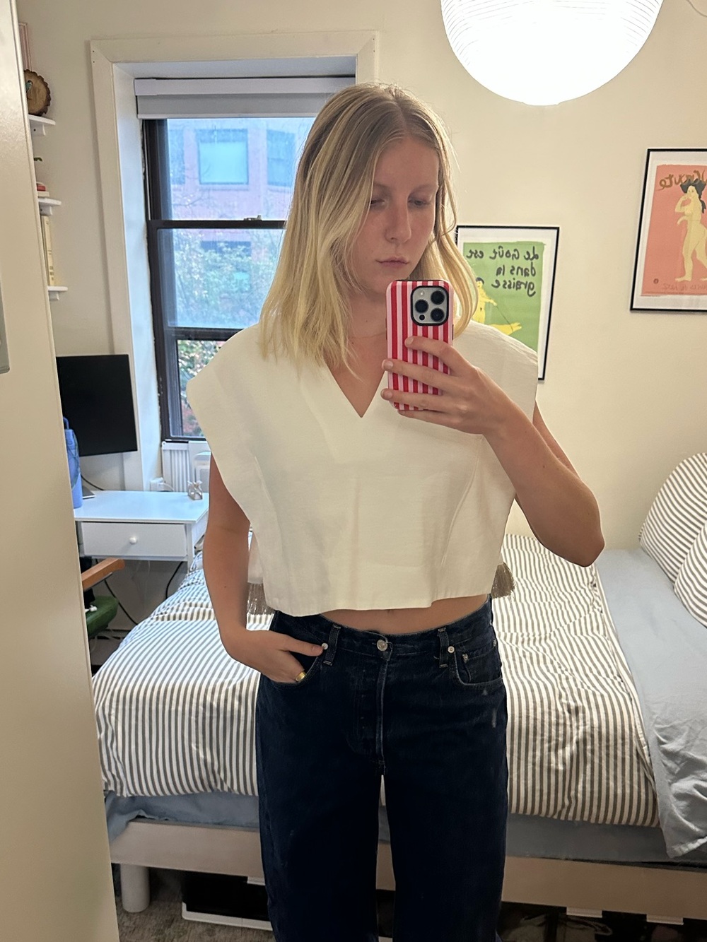ANTONIO MELANI Tasseled White Cropped V-Neck Boxy Top